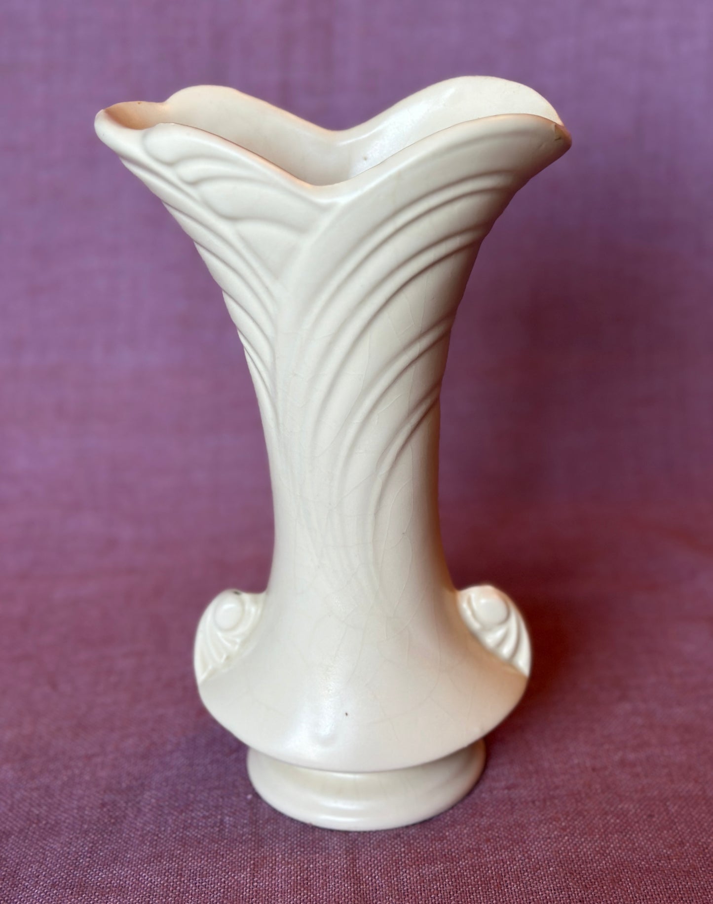 Ruffle Vase
